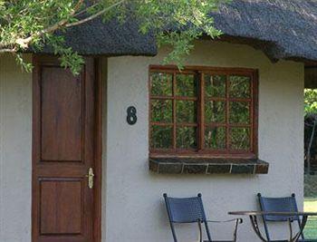 Mongena Game Lodge Hammanskraal Buitenkant foto