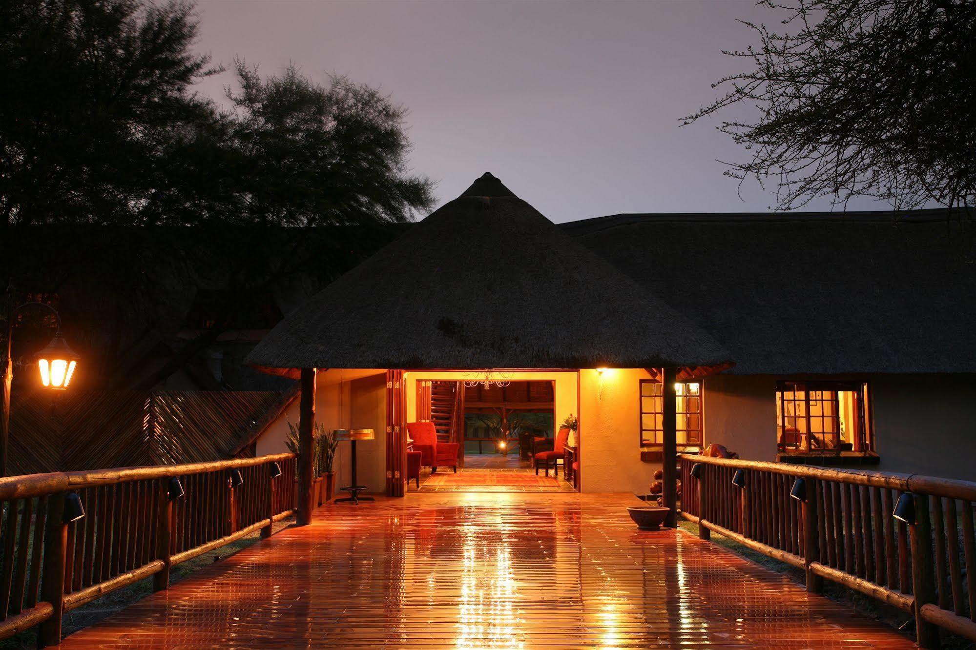 Mongena Game Lodge Hammanskraal Buitenkant foto